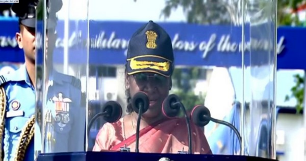 Hyderabad: President Murmu reviews Combined Graduation parade, confers awards at Air Force Academy